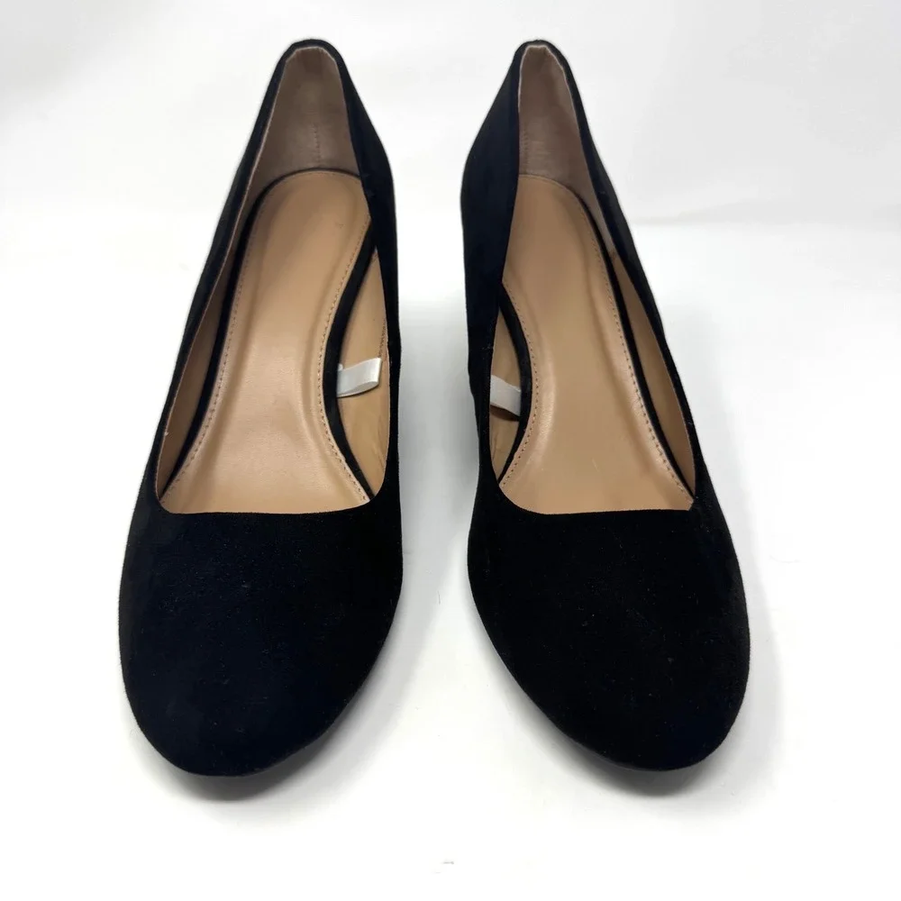 A New Day Wedge Pump Womens 10 Black Faux Suede Round Toe Classic Office Shoe